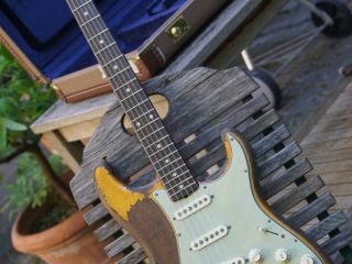 f strat hr mbdw00004537