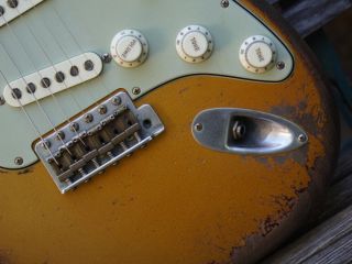 f strat hr mbdw00004542