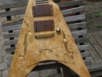 hartung flying v